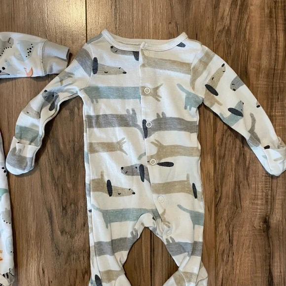 Carter's lot  Cozy Gray and Green Dinosaur Footies - Picture 2 of 4
